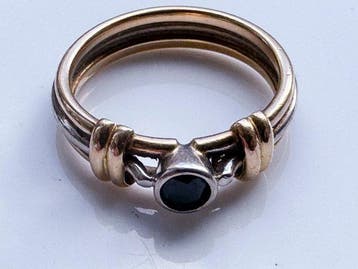 Ring - 14 karaat Geel goud, Witgoud - 0.46ct. tw. Saffier, Nieuw
