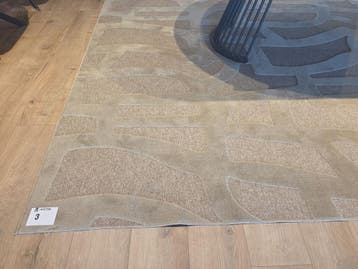 Tweed tapijt, Nieuw