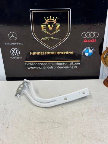 VW UP bj.2012 koplampframe rechts wit art.1S0821142, Gebruikt, Voor, Volkswagen