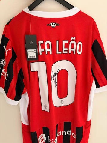 AC Milan - Italiaanse voetbal competitie - leao - 2025 -, Nieuw