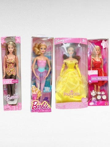 Mattel - Speelgoed - 4 Barbie Dolls