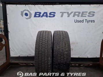 Bridgestone 315/70R22.5 W958 gebruikte set, Auto-onderdelen, Vrachtwagen-onderdelen, Ophalen, Gebruikt, Overige merken, Overige Auto-onderdelen