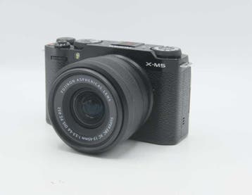 Fujifilm X-M5 + XC15-45mm OCCASION (349), Ophalen of Verzenden, Zo goed als nieuw