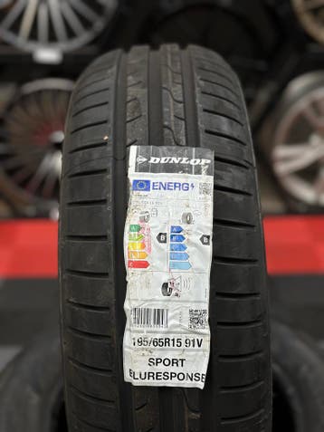 195/65 R15 91V Dunlop Sport BluResponse | €75 p/st incl. mon, 15 inch, Nieuw, Ophalen of Verzenden, Band(en)