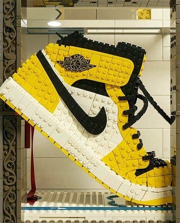 Jacob Hitt - XXL Lego Nike w/COA, Nieuw