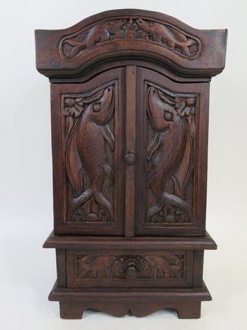 Kabinet / kast met vis decor, 4 lades en 2 deurtjes - Kast -