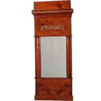 Vroeg Biedermeier spiegel met dubbele kap en brons beslag c, Ophalen of Verzenden