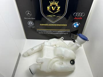 Peugeot 208 ruitensproeiertank bj.2012 Artnr.9683988680, Auto-onderdelen, Gebruikt, Peugeot