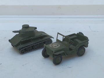 Dinky Toys 1:48 - Model militair voertuig (2) - Pos War, Nieuw