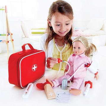 Hape Dokterskoffer speelgoedset voo van €28,99 voor €22,90, Ophalen of Verzenden, Nieuw