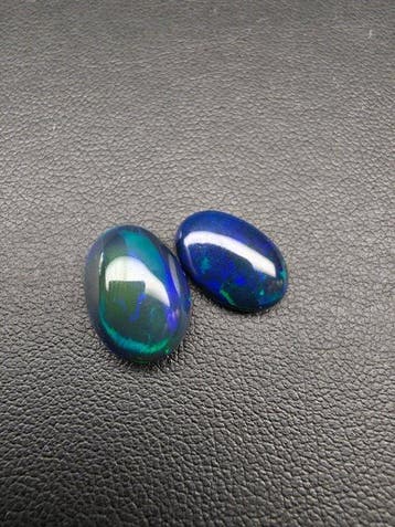 6.4ct Zwarte Opaal Cabochon- 1.28 g