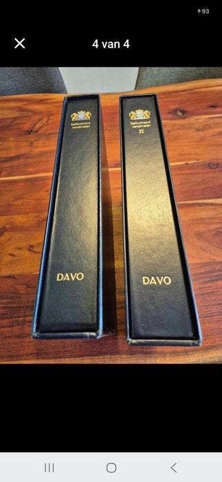 Nederland 2000/2009 - 2 Davo luxe albums voorzien van inhoud, Gestempeld