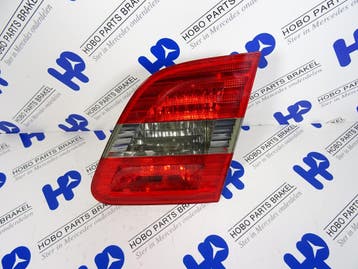Achterlicht B-klasse w245 Achterklep Rechts, Auto-onderdelen, Ophalen of Verzenden, Gebruikt, Mercedes-Benz