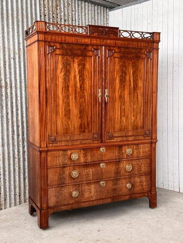 Kabinet - Hekjeskabinet, kabinetkast, cabinet, Linnenkast,