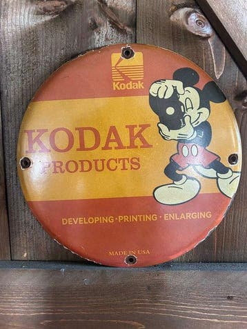 Kodak Kodak emaille reclamebord met Mickey Mouse – Ø 30 cm –, Nieuw