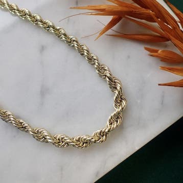 Gouden gedraaide schakelketting., Ophalen of Verzenden, Gebruikt, Goud, Goud