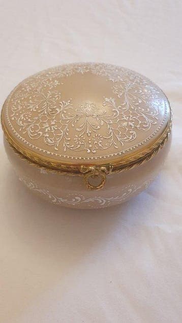 Marquise de Sévigné - camille le Tallec - Doos - Keramiek