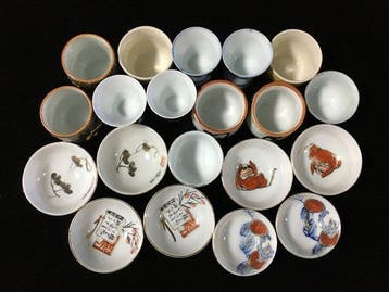 Japanese - Beeld, Collection of 20 Japanese Ceramic Sake