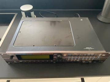 Roland - XV-5080 Software Synthesizer Audiocomponent, Muziek en Instrumenten, Nieuw