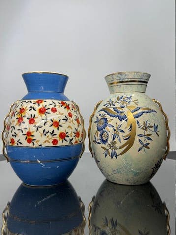 Boch Frères - Vaas (2) - Gouden vogel - Creamware - Vases