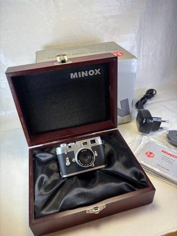 Minox Leica M3 5.0 Classic camera , compleet Digitale, Nieuw