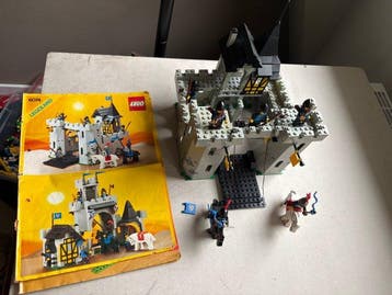 Lego - Knights - 6074 - Black Falcons Fortress - 1980-1990, Nieuw