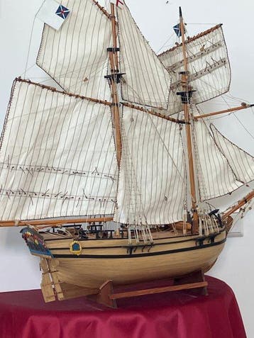 Maritieme objecten - koloniaalschip 96 cm - Hout, Katoen