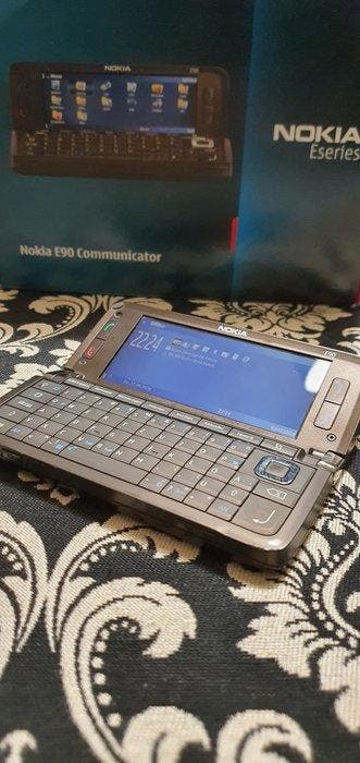 Nokia E90 - Mobiele telefoon - In originele verpakking, Nieuw