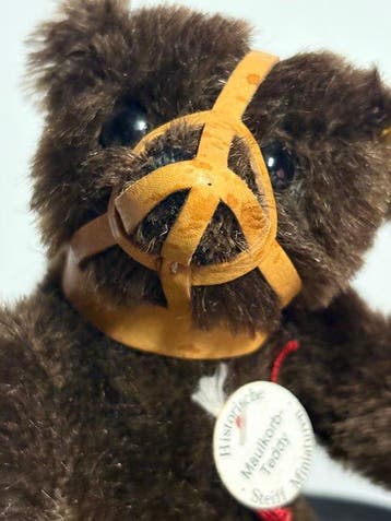 Steiff: Muilkorf Teddybeer, Historische Miniatuur, EAN