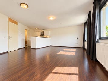 Te huur: Appartement Troelstrakade in Den Haag, Den Haag, Appartement, Zuid-Holland