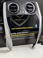 Nissan Note radio omlijsting bj.2015 artnr. 682603VVOA, Gebruikt, Nissan