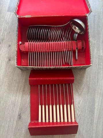 Ménagère de couverts vintage en acier inoxydable - Bestekset