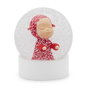 Yoshitomo Nara (1959) - Little Wanderer snow globe, Antiek en Kunst