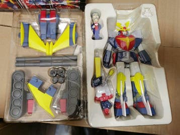 Bandai - Beeldje - Rare DX Invincible Steel Titan 3