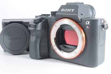Sony Alpha a7R II / ILCE-7RM2 Body Digitale camera, Nieuw