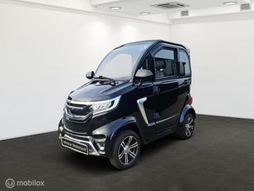 Motion Mirage Canta 2968km LITHIUM handbediening /draaistoel, Zo goed als nieuw