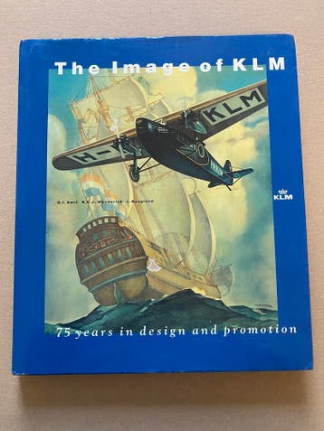 KLM - 75 Jaar Design - Reclame - Affiches - ENGELS, Verzamelen, Verzenden, Nieuw, Boek of Tijdschrift