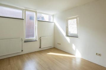 Appartement Putstraat in Sittard, Huizen en Kamers, Sittard, Via bemiddelaar, Limburg, Appartement