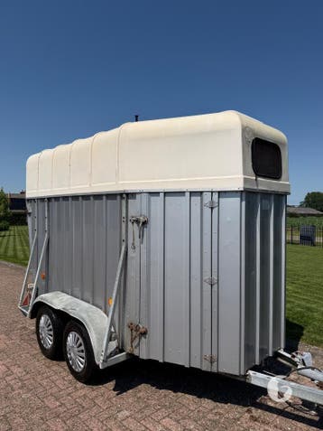 Leuke paardentrailer / foodtruck! Goede basis!, Dieren en Toebehoren, Ophalen, Zo goed als nieuw