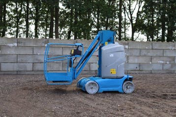 Veiling: Masthoogwerker Genie GR26J Elektrisch 200kg 9.9m 20, Ophalen