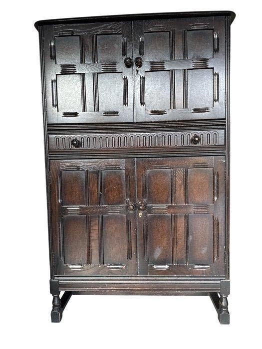 Dressoir - Hout - Tudor-stijl dressoir, Antiek en Kunst, Curiosa en Brocante