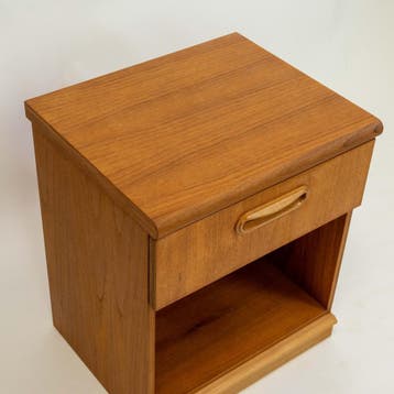Nachtkast | Vintage |  3275, Huis en Inrichting, Kasten | Dressoirs, Minder dan 50 cm, Mid-Century, Ophalen of Verzenden, Zo goed als nieuw