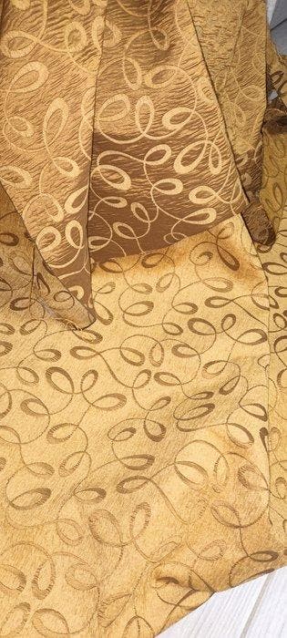 San Leucio prezioso vellutato damascato oro-rame setificato