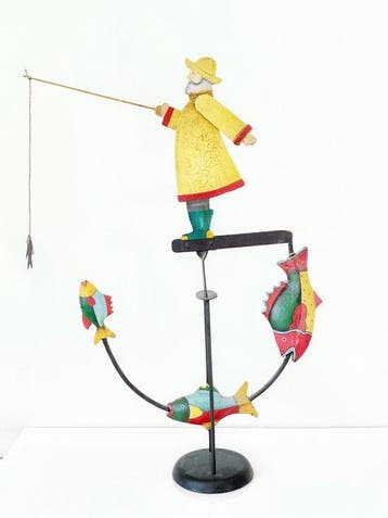 sculptuur, Vintage Balancing Fisherman Toy – Moving Folk Art