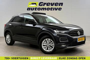 Volkswagen T-Roc 1.5 TSI Style Business  Pano  Carplay, Auto's, Volkswagen, Zwart, Handgeschakeld, Nieuw, Te koop