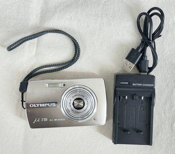 Olympus  710 / Stylus 710 Digitale camera, Nieuw