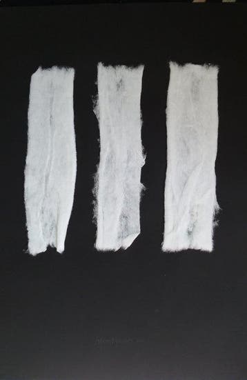 Henk Peeters (1925-2013) - Three rows of cotton wool on