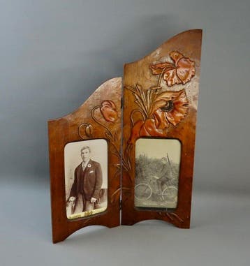 Antieke Art Nouveau houten tweeluik met organisch