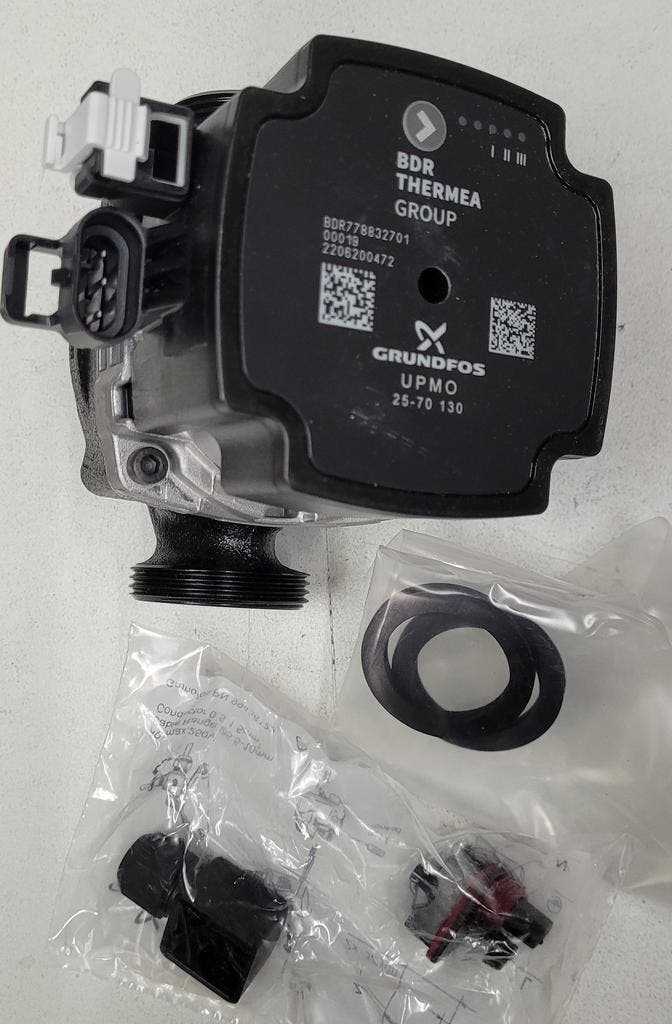 REMEHA GRUNDFOS POMP UPMO 25-70-130 NIEUW 7788326, Doe-het-zelf en Verbouw, Verwarming en Radiatoren, Nieuw, Ophalen of Verzenden