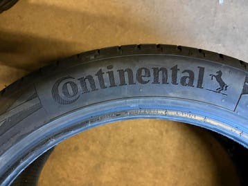 4x Continental EcoContact 6 Q - 235/45 R19 - DOT 3324, Gebruikt, 235 mm, Band(en), Personenwagen